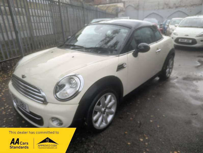 2011 MINI COUPE 2011 MINI COUPE