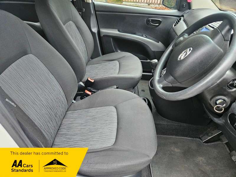 2013 HYUNDAI I10 2013 HYUNDAI I10