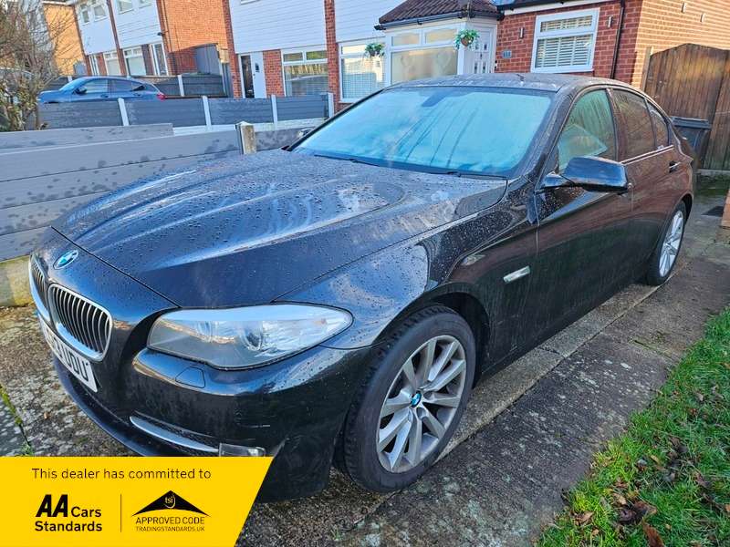 A 2013 BMW 5 SERIES 520d SE A 2013 BMW 5 SERIES 520d SE