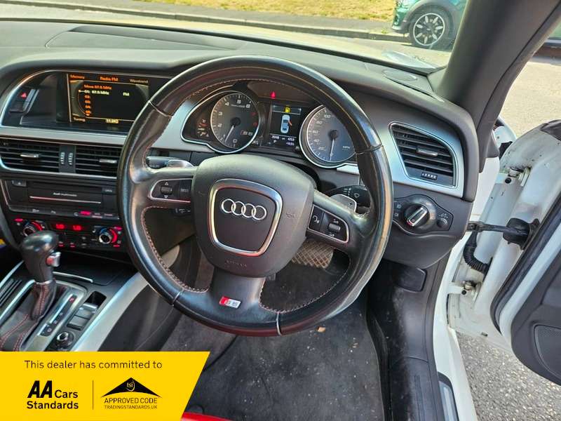 2010 AUDI S5 2010 AUDI S5