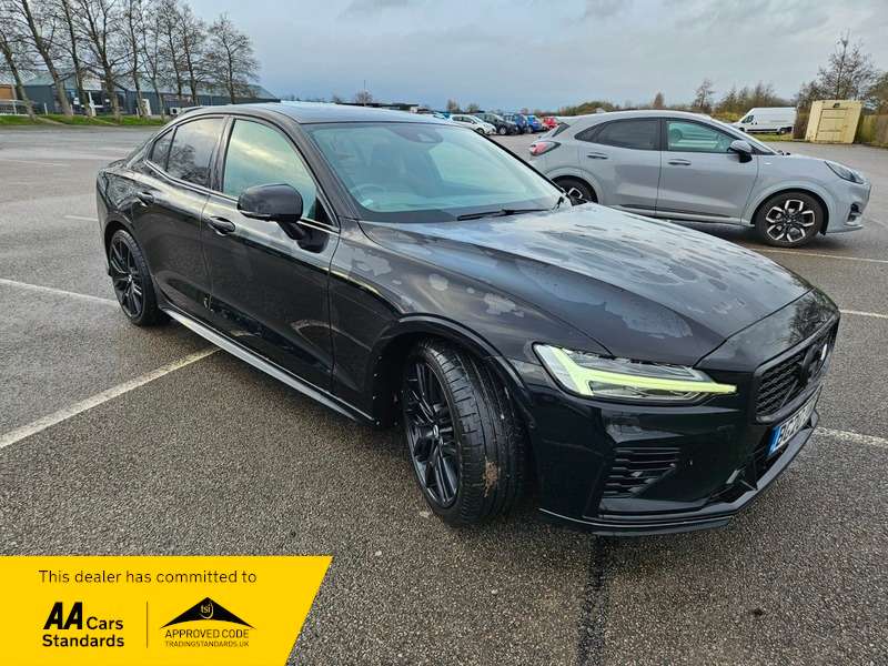 A 2020 VOLVO S60 T8 TWIN ENGINE R-DESIGN PLUS AWD POLESTAR ENHANCED A 2020 VOLVO S60 T8 TWIN ENGINE R-DESIGN PLUS AWD POLESTAR ENHANCED