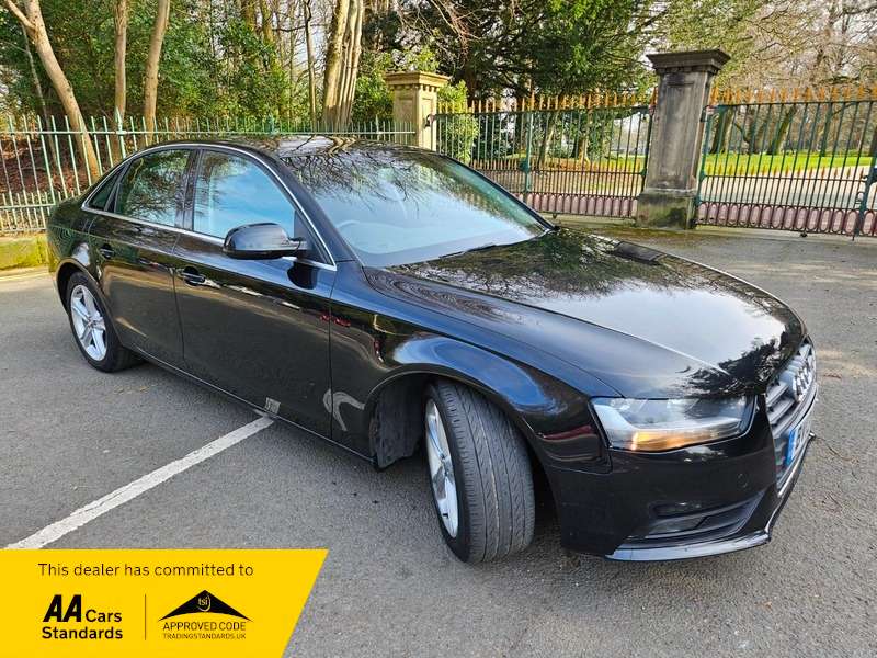 A 2013 AUDI A4 2.0 TDI SE A 2013 AUDI A4 2.0 TDI SE