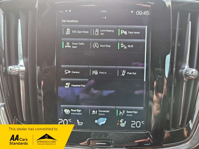 2017 VOLVO S90 2017 VOLVO S90