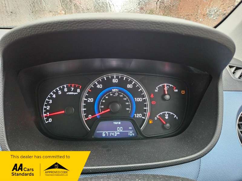 2014 HYUNDAI I10 2014 HYUNDAI I10