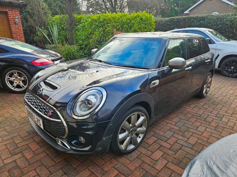 A 2019 MINI CLUBMAN COOPER S EXCLUSIVE A 2019 MINI CLUBMAN COOPER S EXCLUSIVE