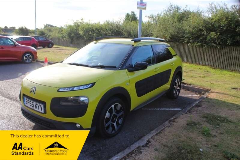A 2016 CITROEN C4 CACTUS 1.6 BLUEHDI FLAIR A 2016 CITROEN C4 CACTUS 1.6 BLUEHDI FLAIR