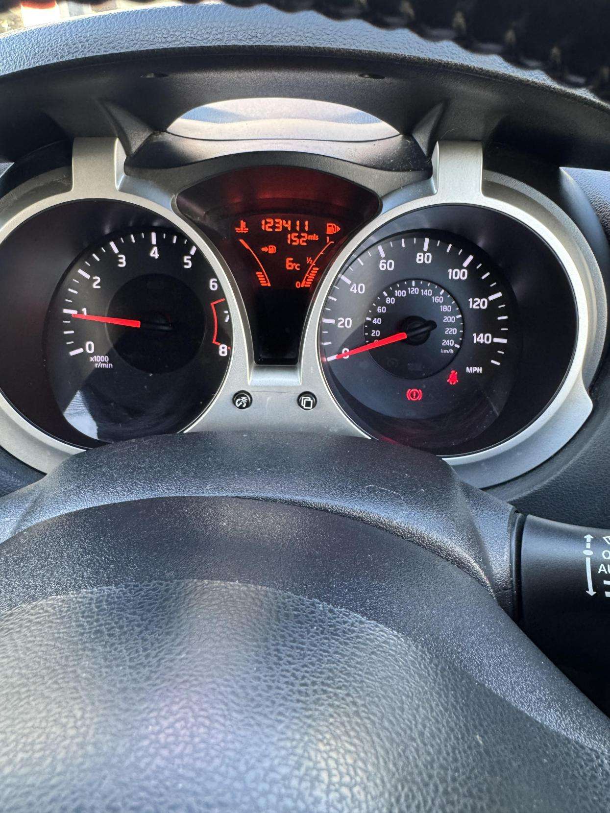 2011 NISSAN JUKE 2011 NISSAN JUKE