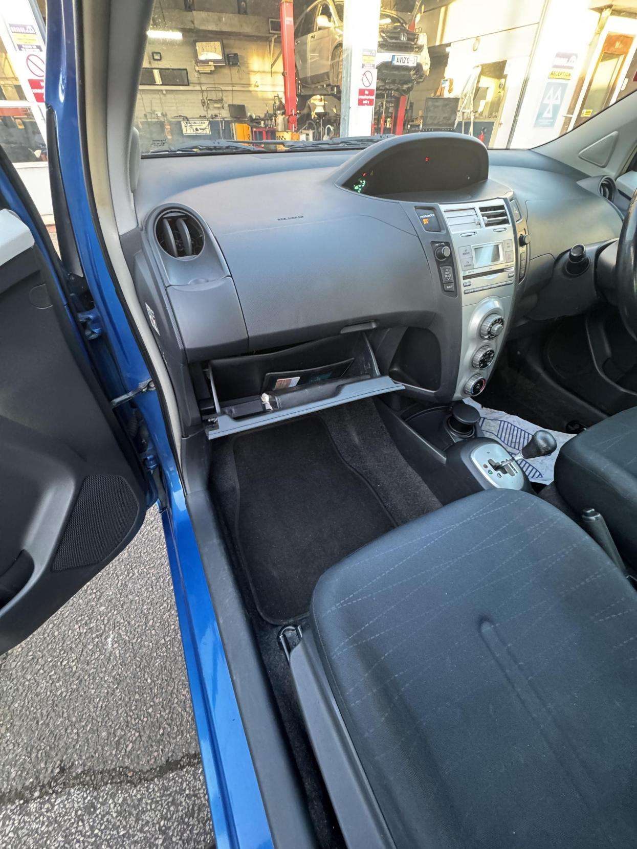 2007 TOYOTA YARIS 2007 TOYOTA YARIS