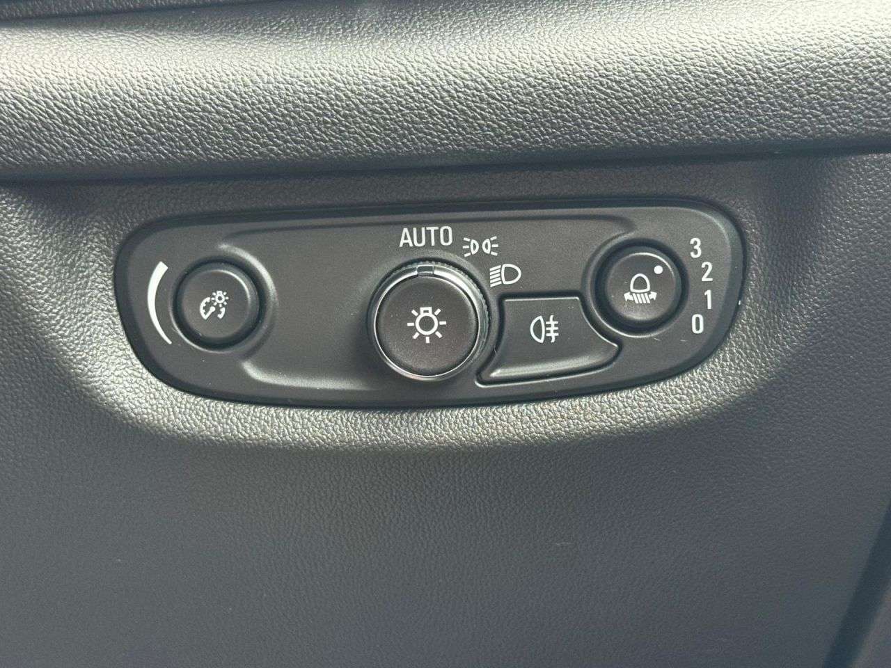 2017 VAUXHALL INSIGNIA 2017 VAUXHALL INSIGNIA