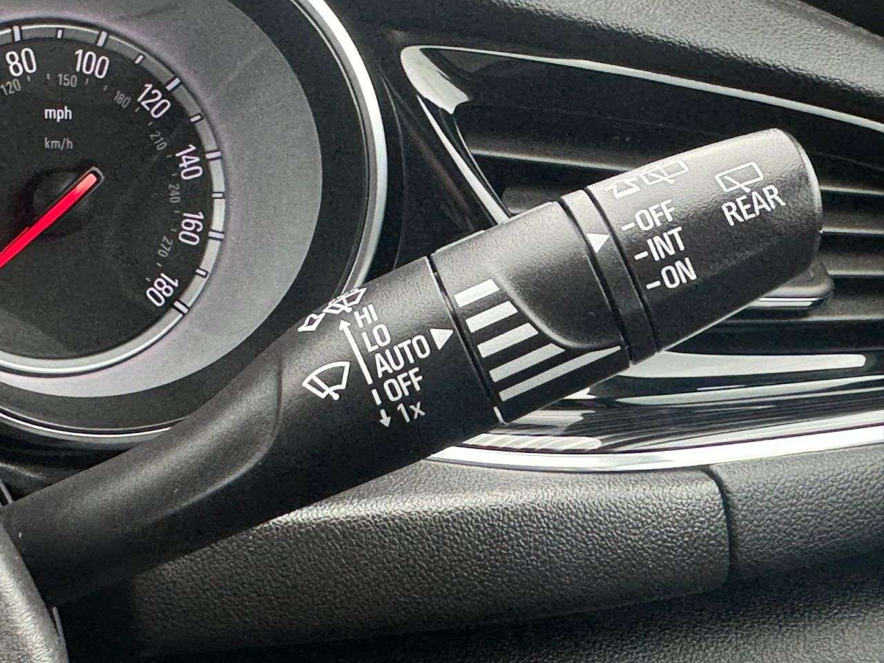 2017 VAUXHALL INSIGNIA 2017 VAUXHALL INSIGNIA