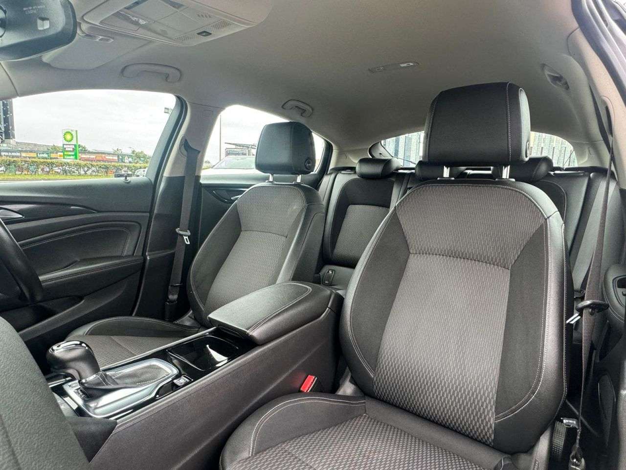 2017 VAUXHALL INSIGNIA 2017 VAUXHALL INSIGNIA