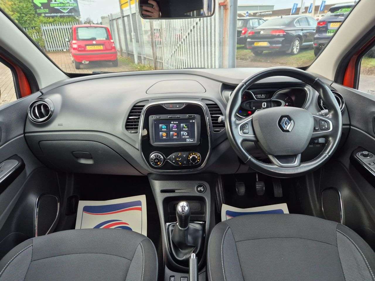 2017 RENAULT CAPTUR 2017 RENAULT CAPTUR