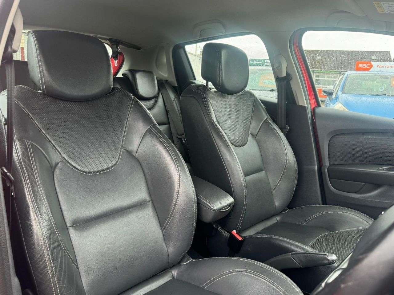 2017 RENAULT CLIO 2017 RENAULT CLIO