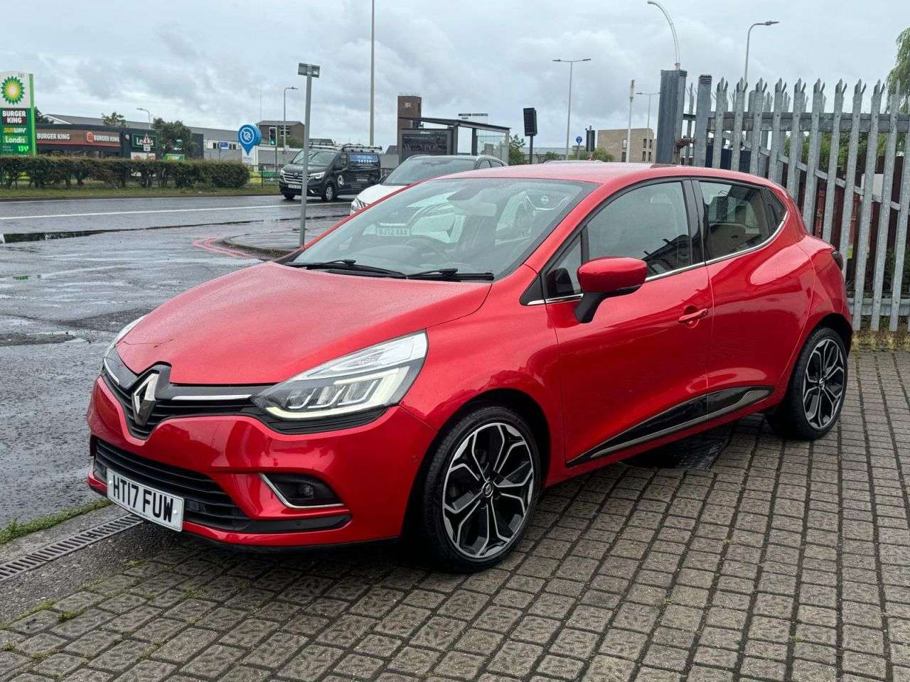 2017 RENAULT CLIO 2017 RENAULT CLIO
