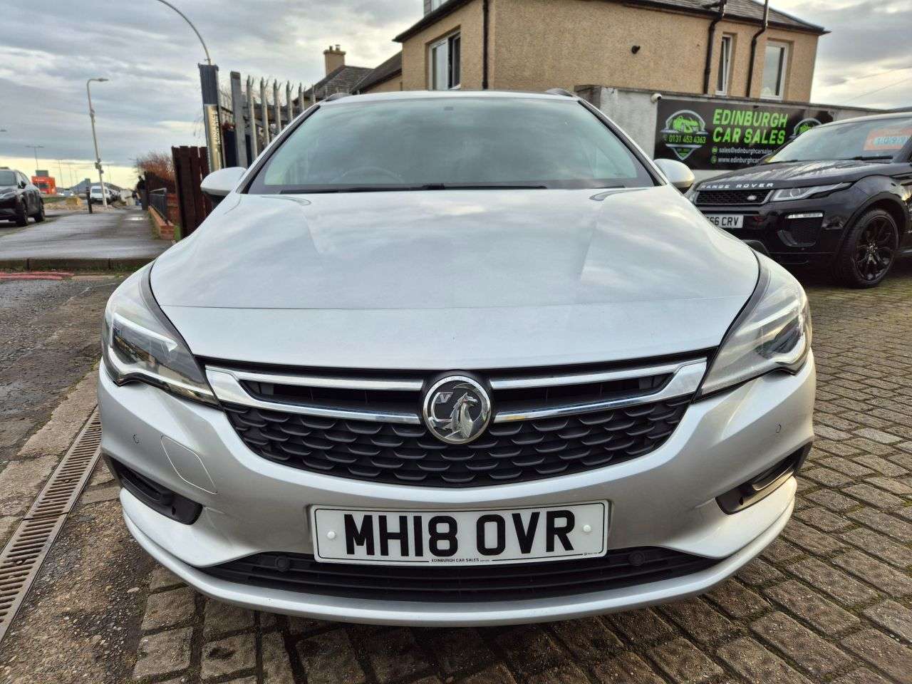 A 2018 VAUXHALL ASTRA 1.6 CDTi ecoTEC BlueInjection Tech Line Nav Sports Tourer 5dr Diesel Manual A 2018 VAUXHALL ASTRA 1.6 CDTi ecoTEC BlueInjection Tech Line Nav Sports Tourer 5dr Diesel Manual
