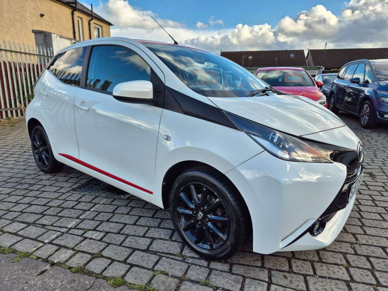 2017 TOYOTA AYGO 2017 TOYOTA AYGO
