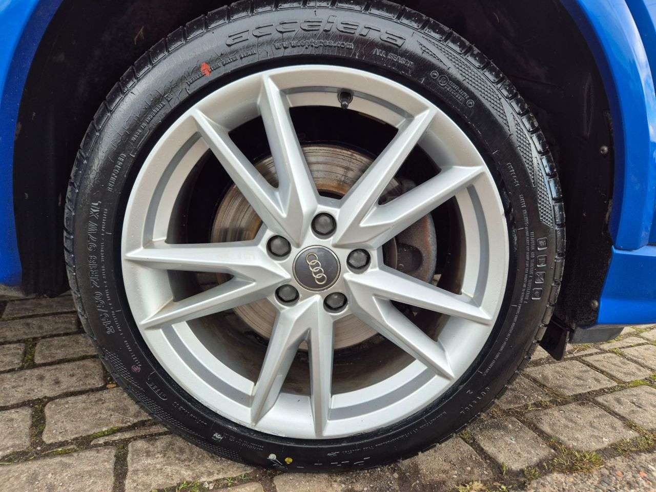 2017 AUDI Q2 2017 AUDI Q2