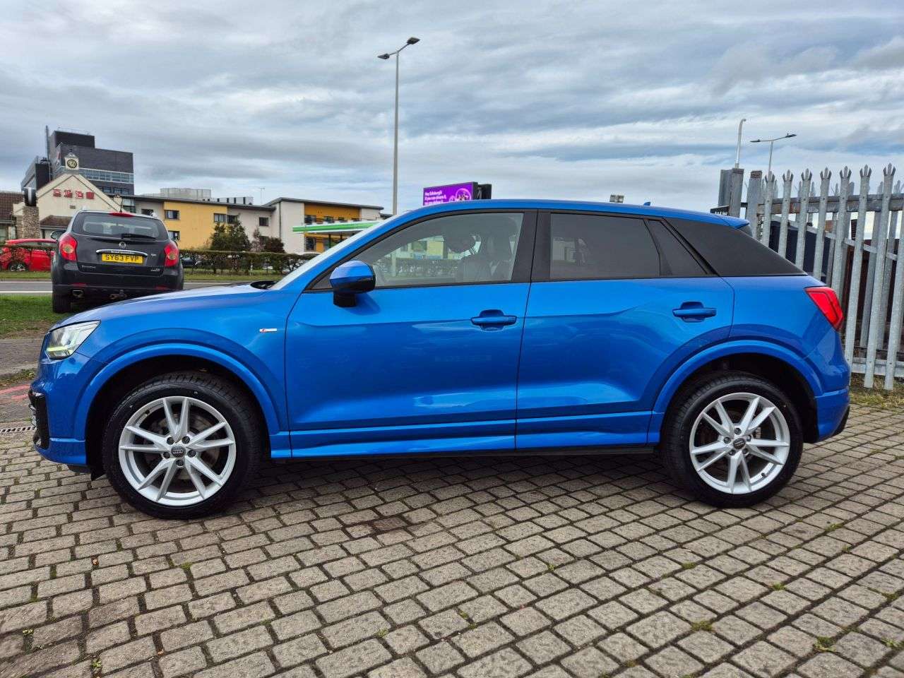 2017 AUDI Q2 2017 AUDI Q2