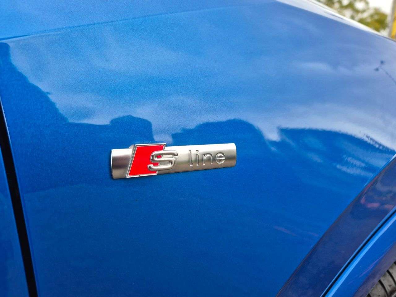 2017 AUDI Q2 2017 AUDI Q2