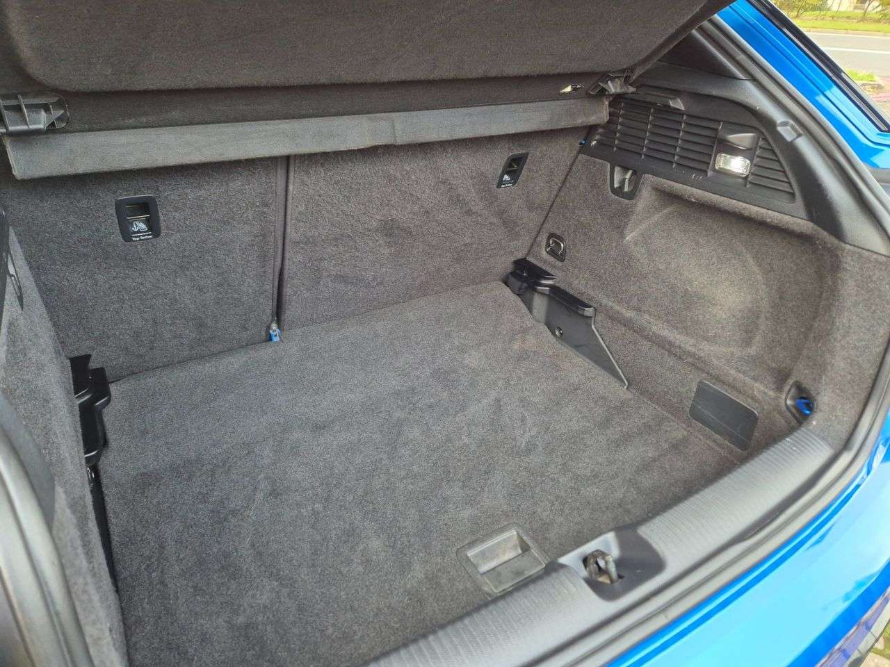 2017 AUDI Q2 2017 AUDI Q2