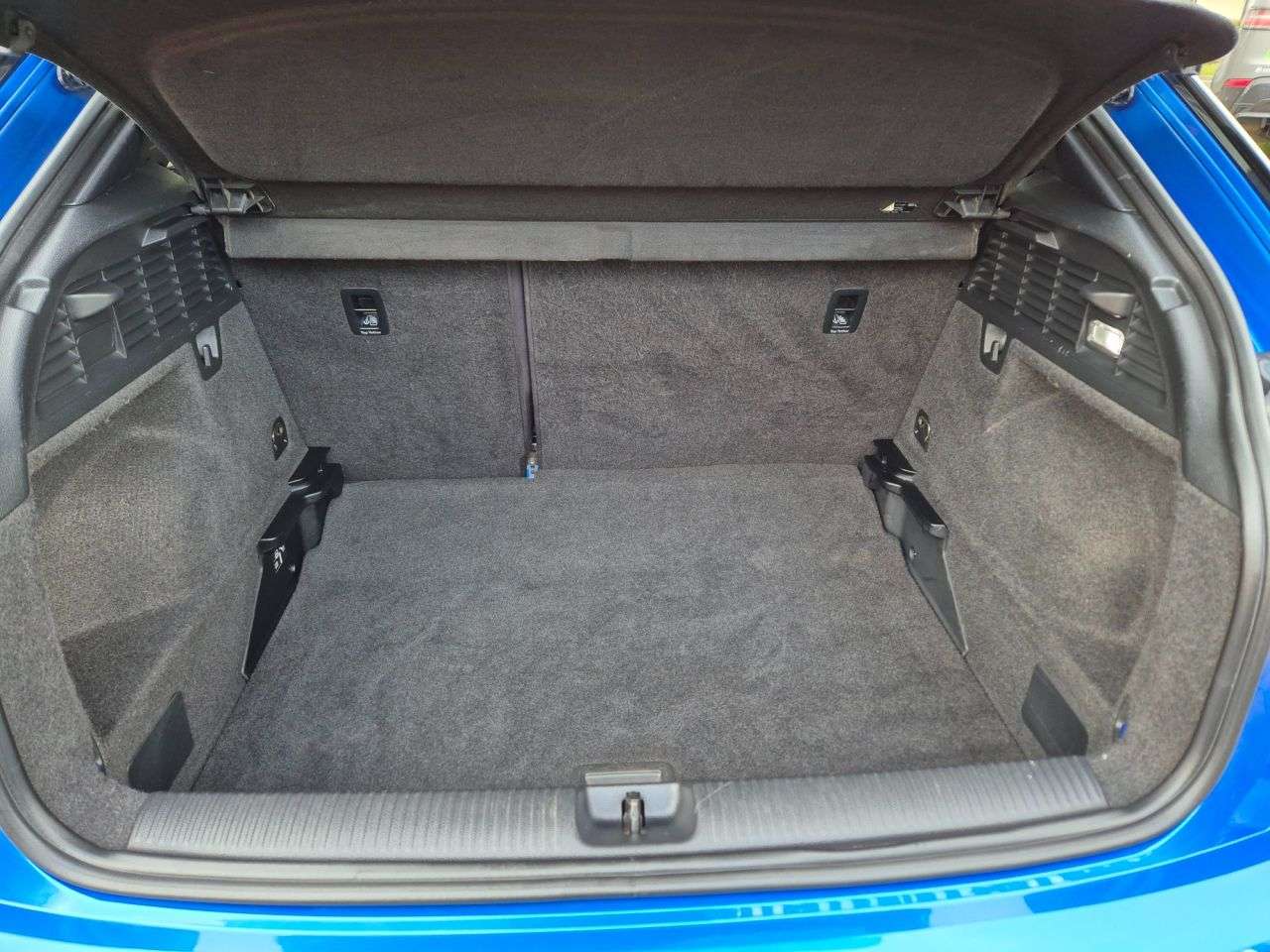 2017 AUDI Q2 2017 AUDI Q2