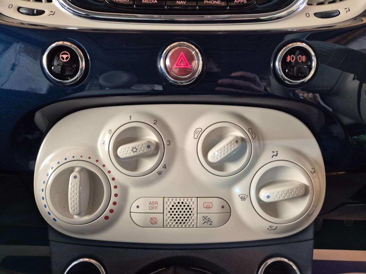 2016 FIAT 500 2016 FIAT 500