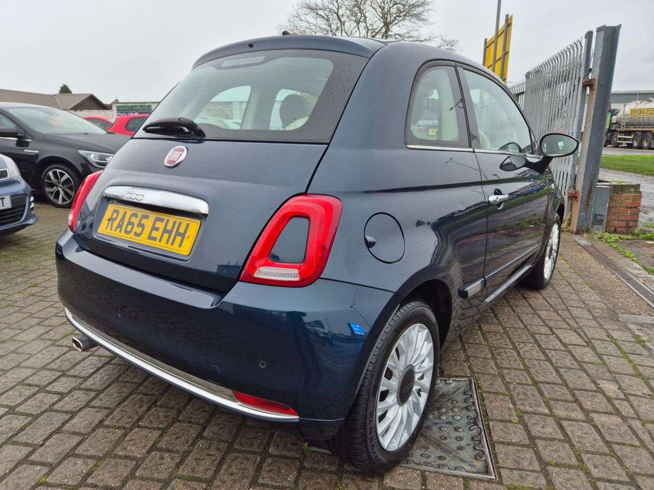 2016 FIAT 500 2016 FIAT 500