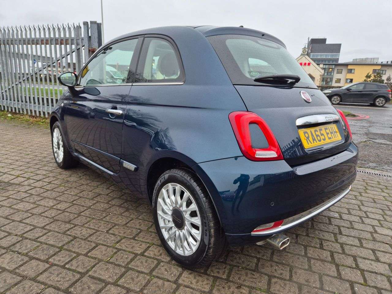 2016 FIAT 500 2016 FIAT 500