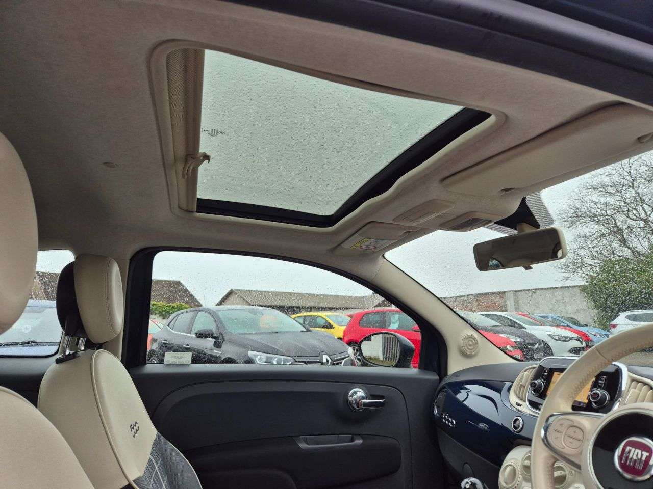 2016 FIAT 500 2016 FIAT 500