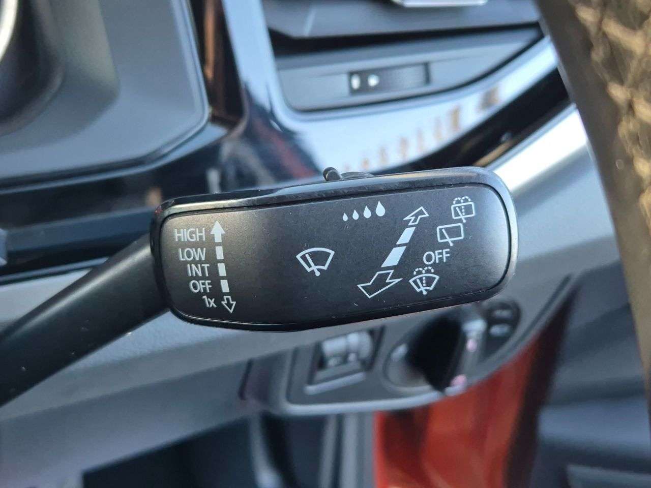 2019 VOLKSWAGEN POLO 2019 VOLKSWAGEN POLO