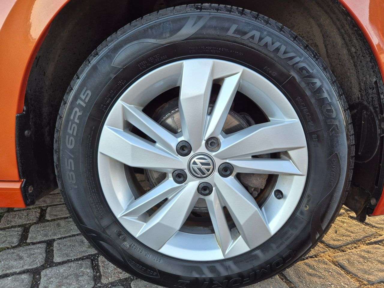 2019 VOLKSWAGEN POLO 2019 VOLKSWAGEN POLO