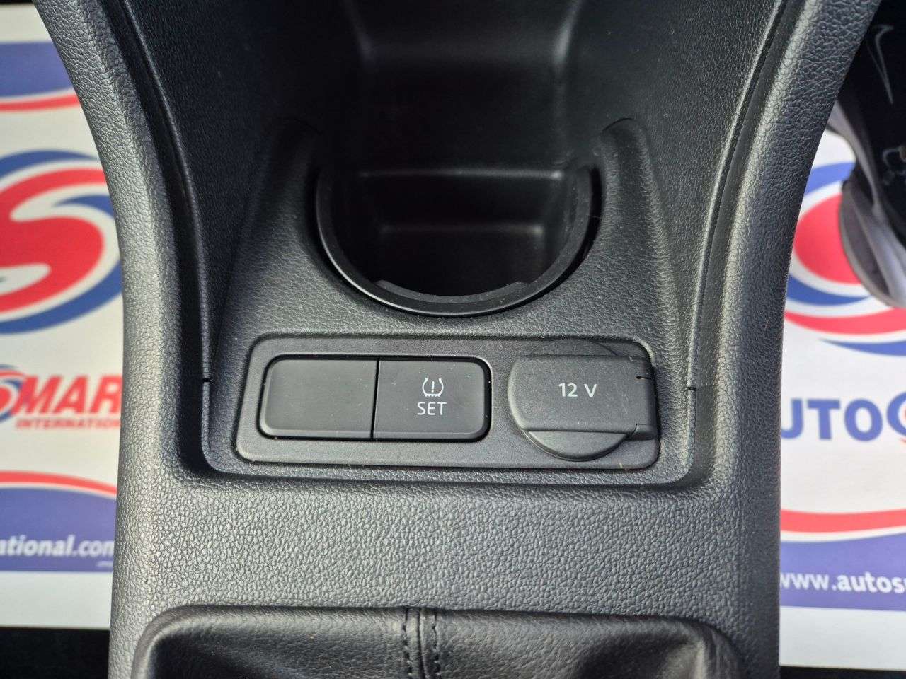 2016 VOLKSWAGEN UP! 2016 VOLKSWAGEN UP!