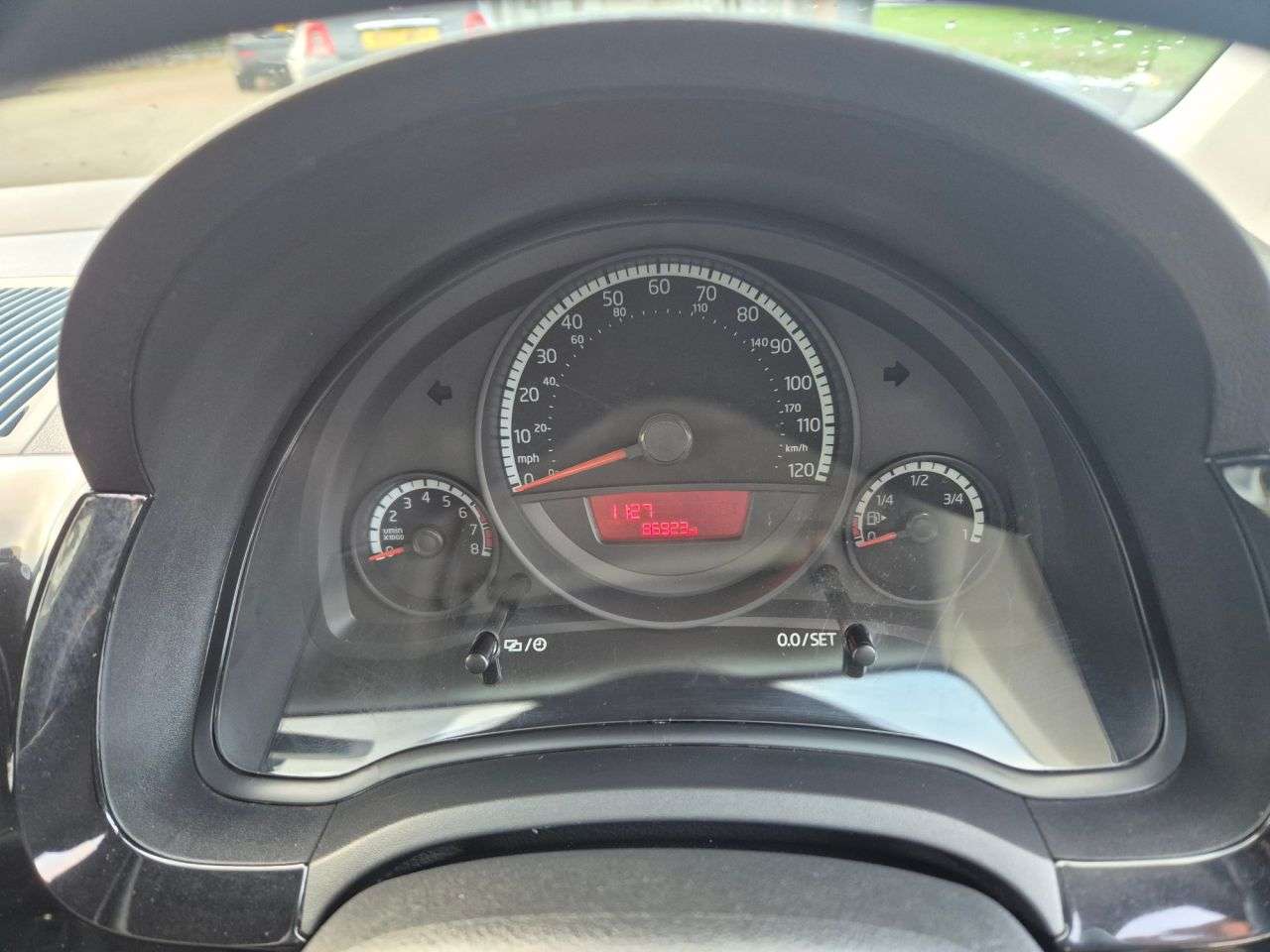 2016 VOLKSWAGEN UP! 2016 VOLKSWAGEN UP!