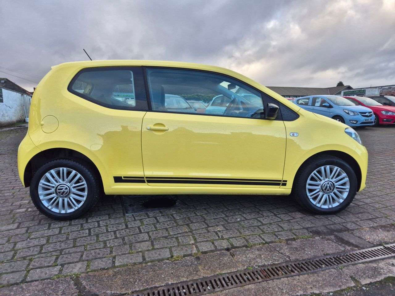 2016 VOLKSWAGEN UP! 2016 VOLKSWAGEN UP!