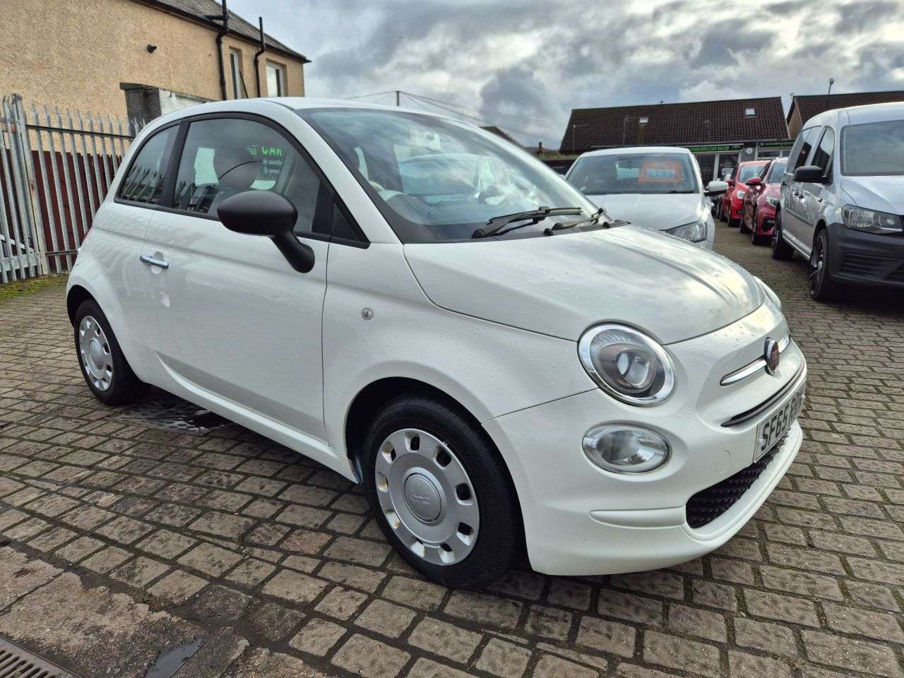 A 2016 FIAT 500 1.2 Pop Hatchback 3dr Petrol Manual Euro 6 (s/s) (69 bhp) A 2016 FIAT 500 1.2 Pop Hatchback 3dr Petrol Manual Euro 6 (s/s) (69 bhp)