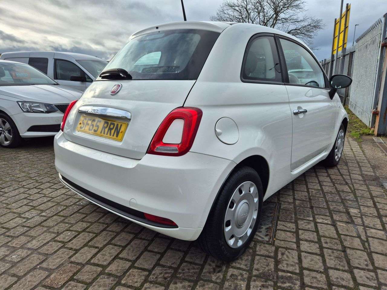 2016 FIAT 500 2016 FIAT 500