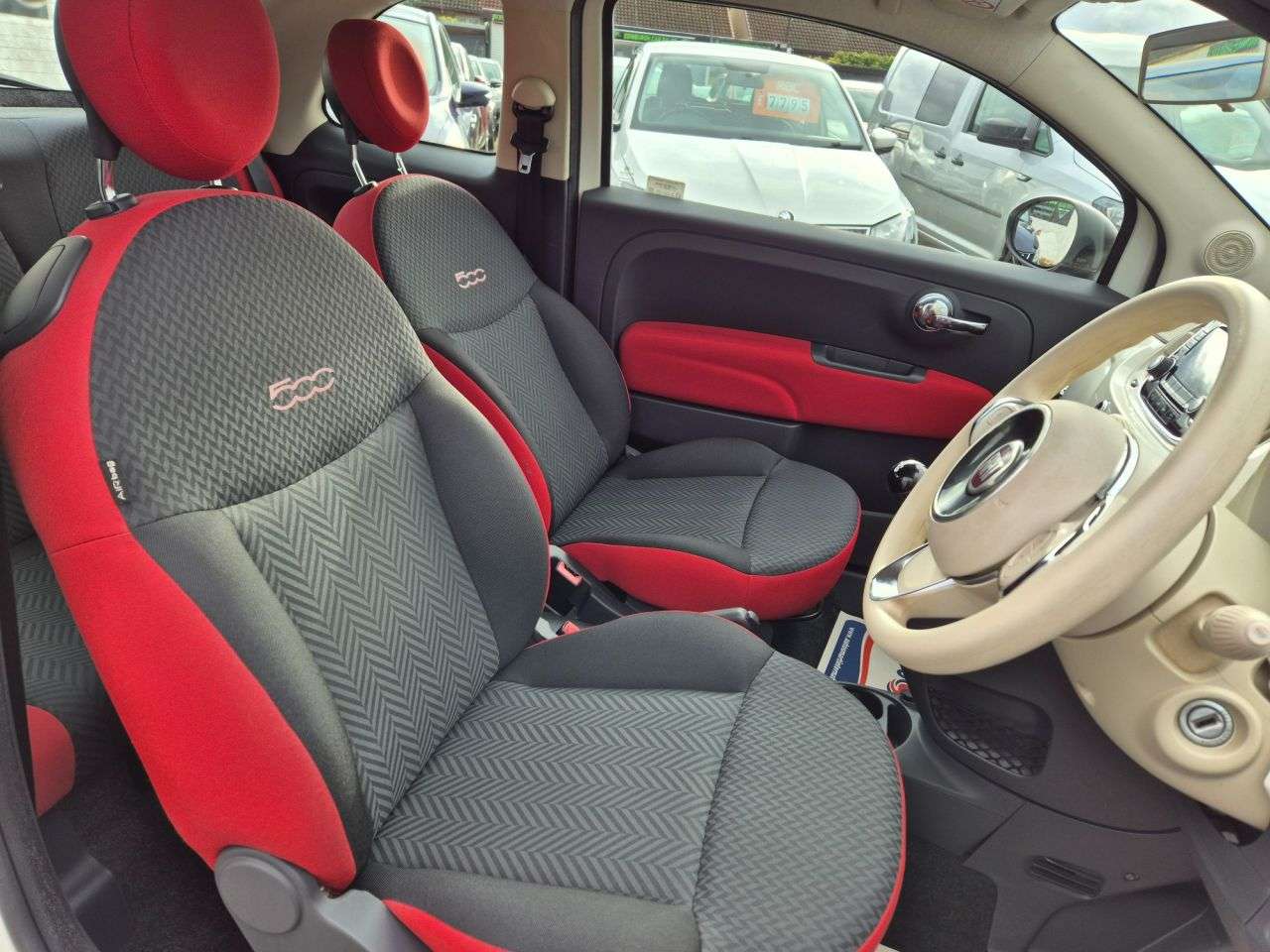 2016 FIAT 500 2016 FIAT 500