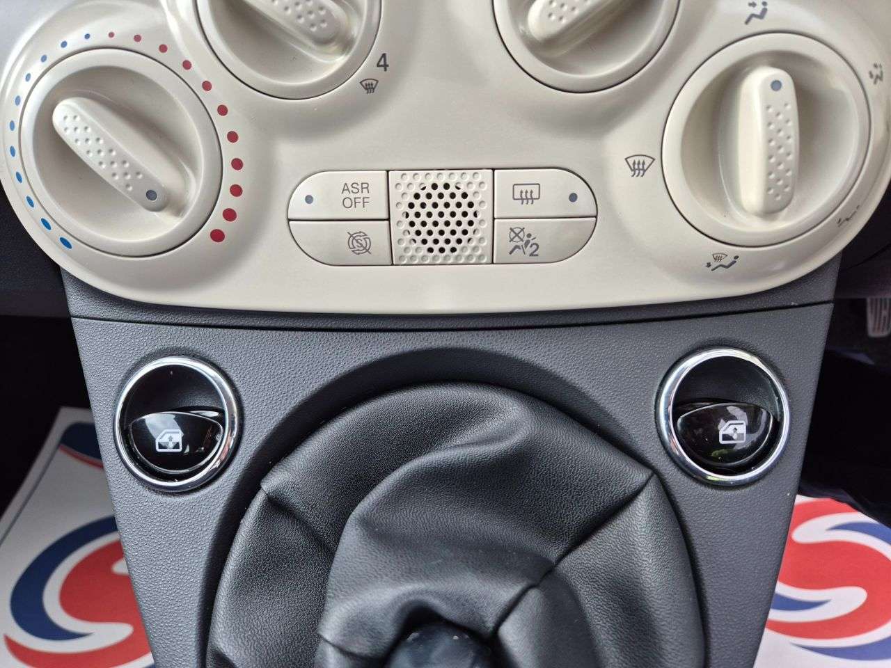 2016 FIAT 500 2016 FIAT 500