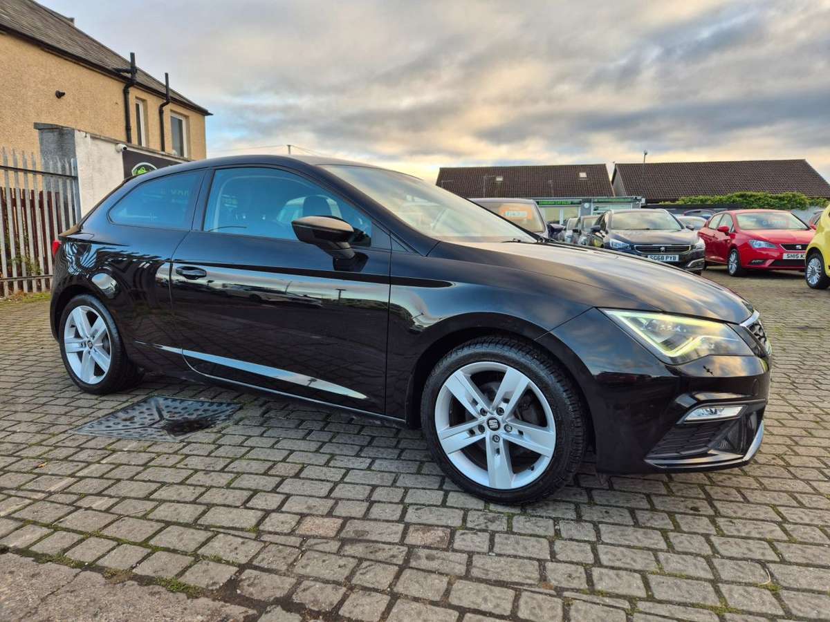 Check out this Seat Leon 2017 Diesel Manual