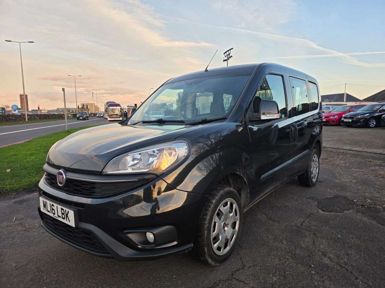 2016 FIAT DOBLO 2016 FIAT DOBLO