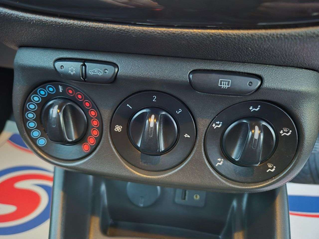 2015 VAUXHALL CORSA 2015 VAUXHALL CORSA