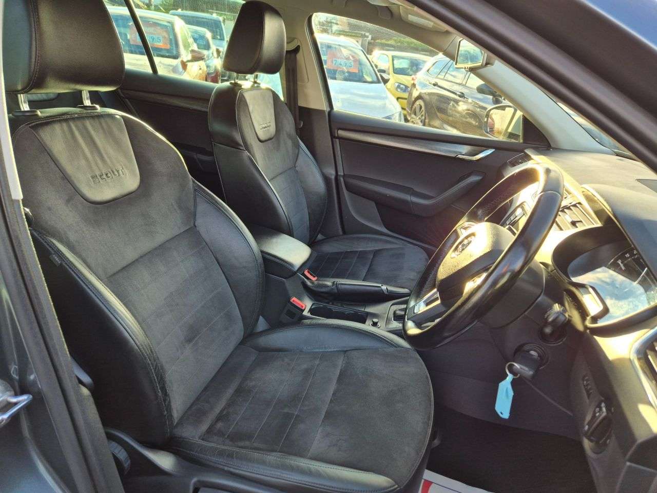 2016 SKODA OCTAVIA 2016 SKODA OCTAVIA