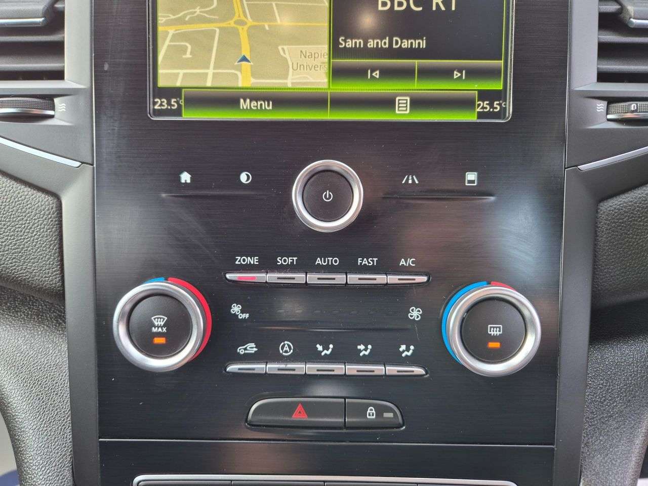 2017 RENAULT MEGANE 2017 RENAULT MEGANE