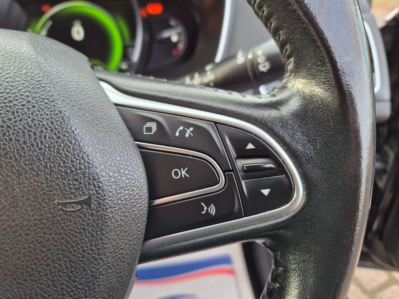 2017 RENAULT MEGANE 2017 RENAULT MEGANE