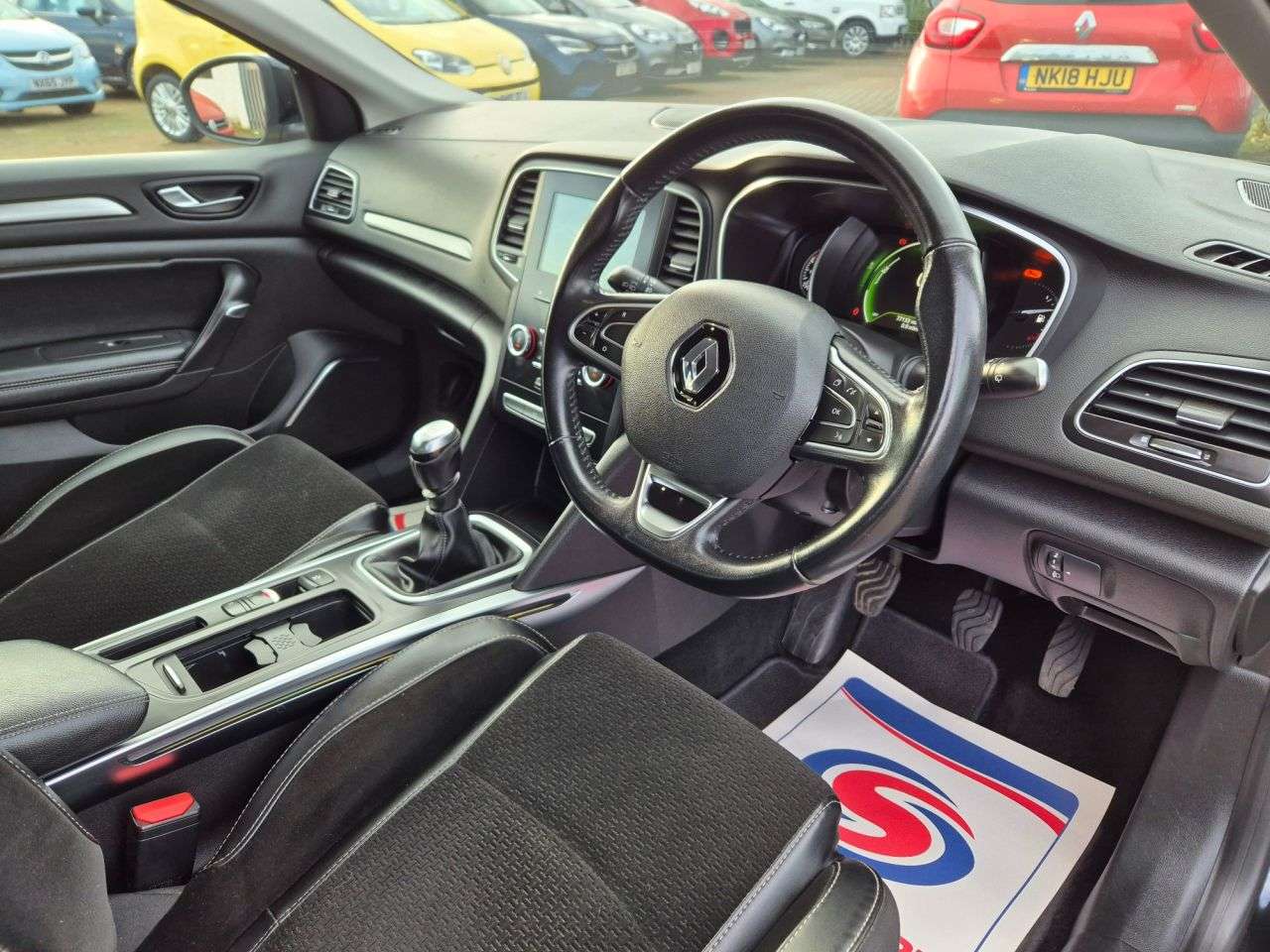 2017 RENAULT MEGANE 2017 RENAULT MEGANE