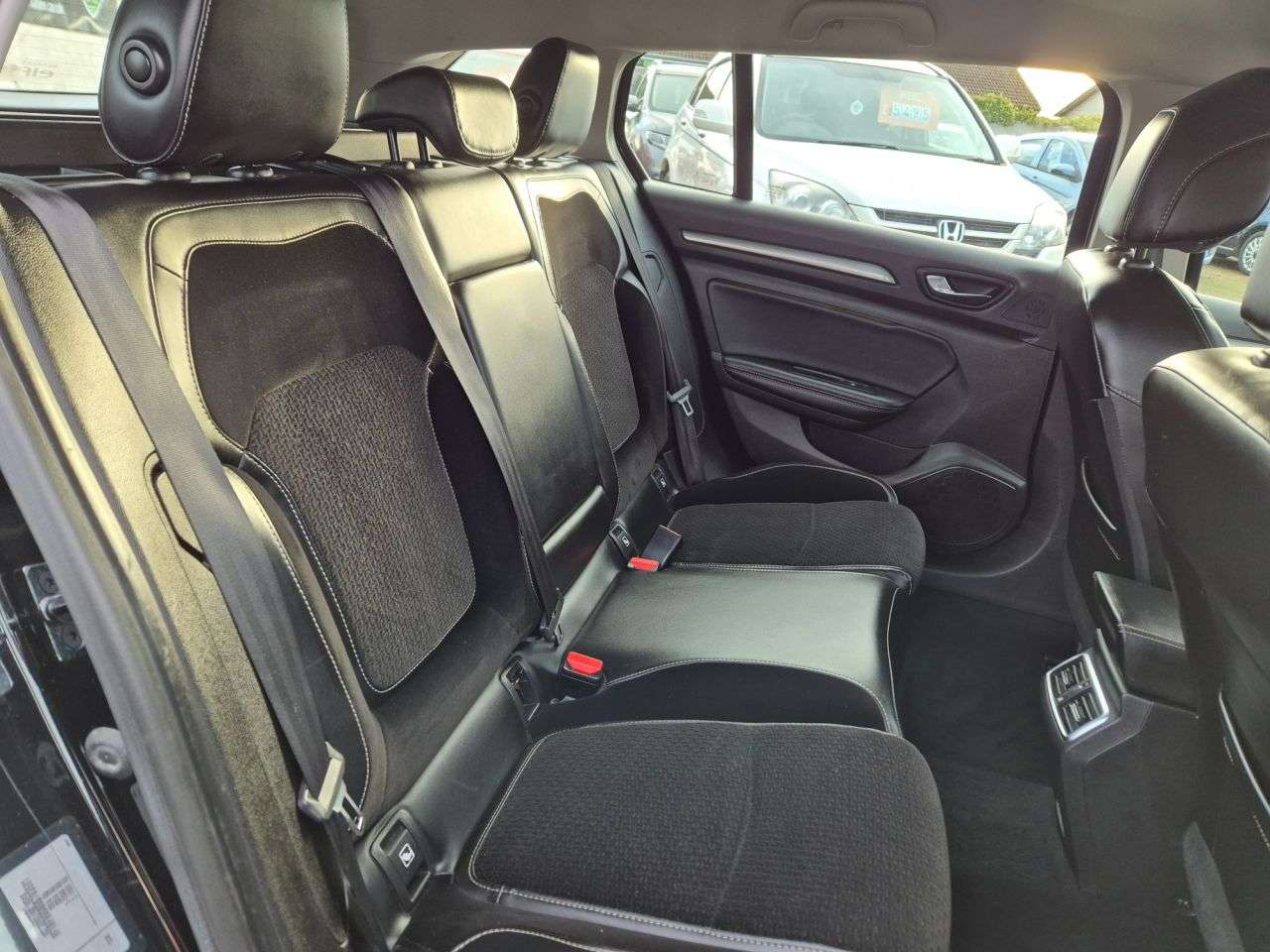 2017 RENAULT MEGANE 2017 RENAULT MEGANE