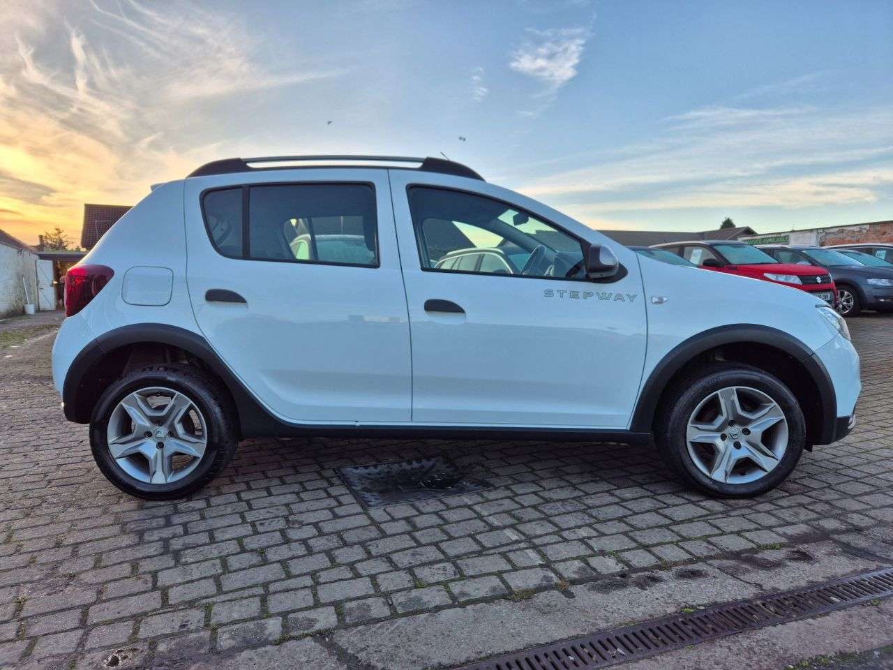 2020 DACIA SANDERO STEPWAY 2020 DACIA SANDERO STEPWAY