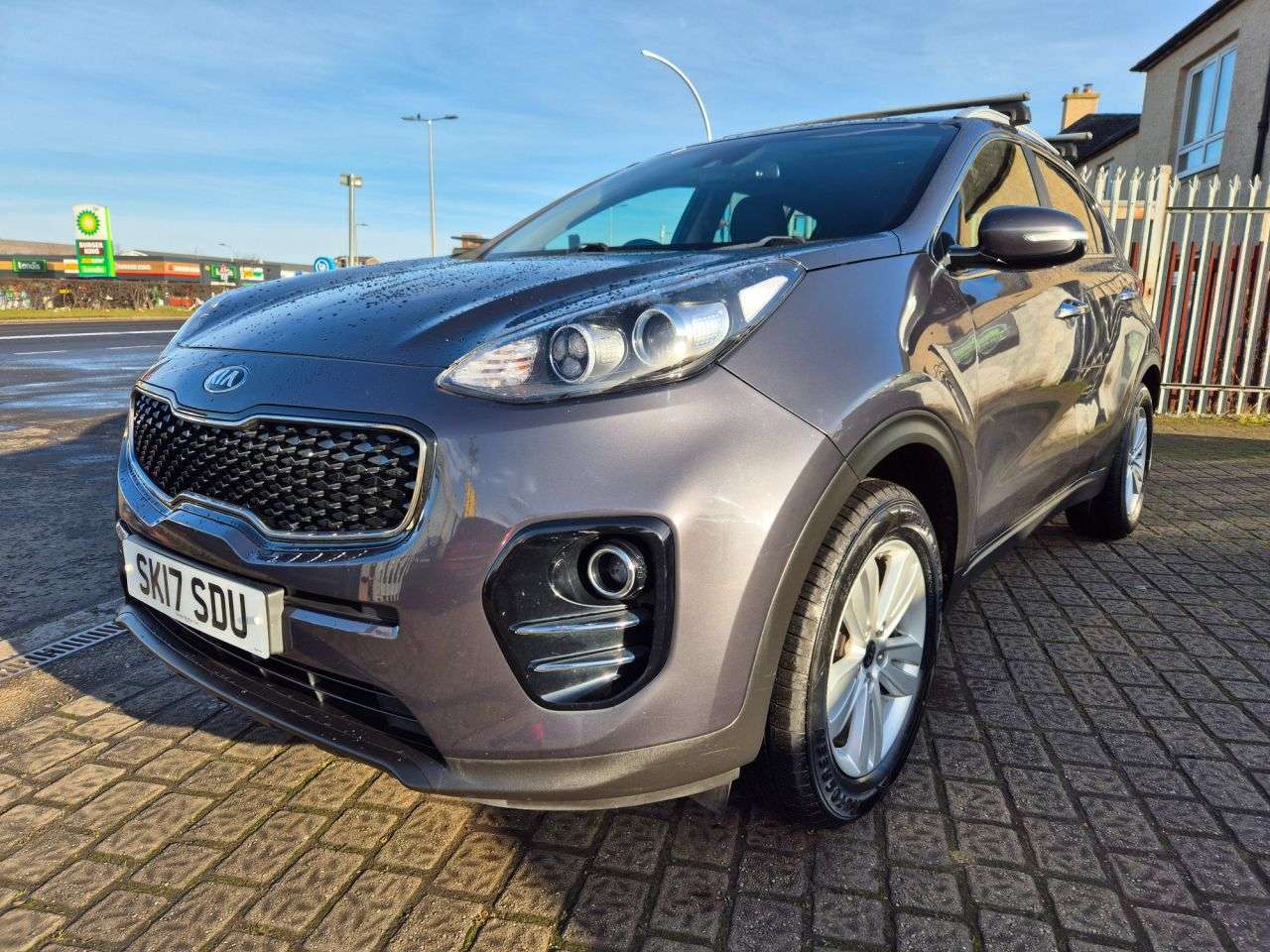 A 2017 KIA SPORTAGE 1.6 GDi 2 SUV 5dr Petrol Manual Euro 6 (s/s) (130 bhp) A 2017 KIA SPORTAGE 1.6 GDi 2 SUV 5dr Petrol Manual Euro 6 (s/s) (130 bhp)