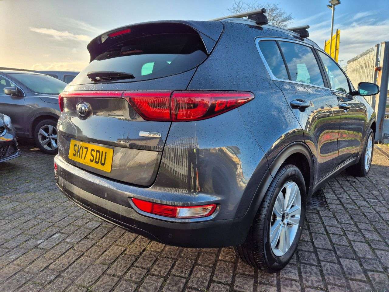 2017 KIA SPORTAGE 2017 KIA SPORTAGE