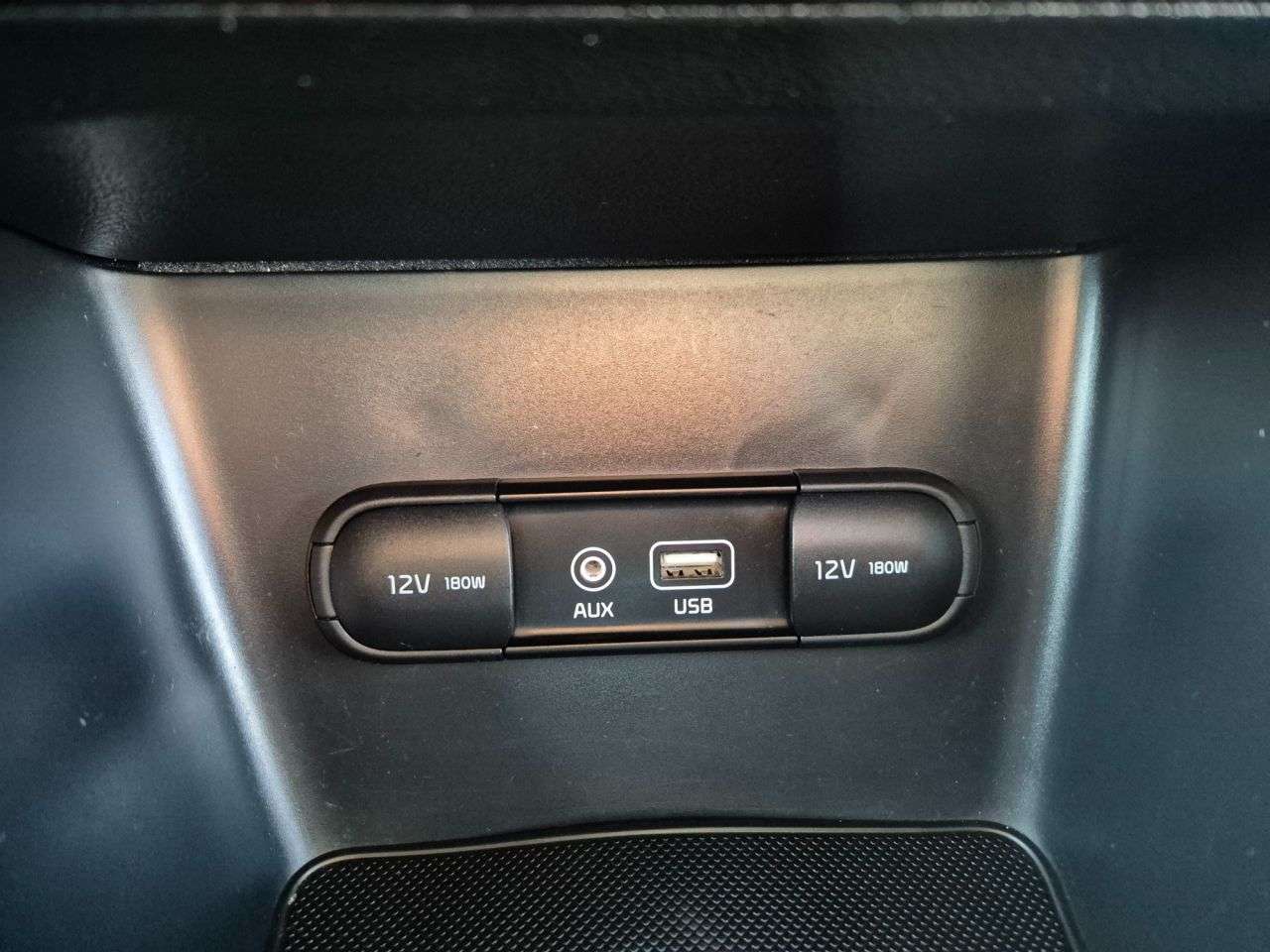 2017 KIA SPORTAGE 2017 KIA SPORTAGE